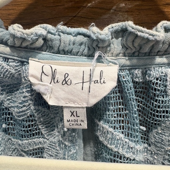 Oli & Hali Sabine Embroiderd Lace Button Front Blouse - Picture 6 of 13